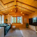 Mountain - Hot Tub & Sunset Views Appartamento