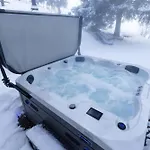 Mountain - Hot Tub & Sunset Views * Axalp